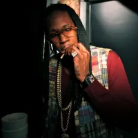 4 AM - 2 Chainz