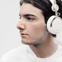 THE END - Alesso
