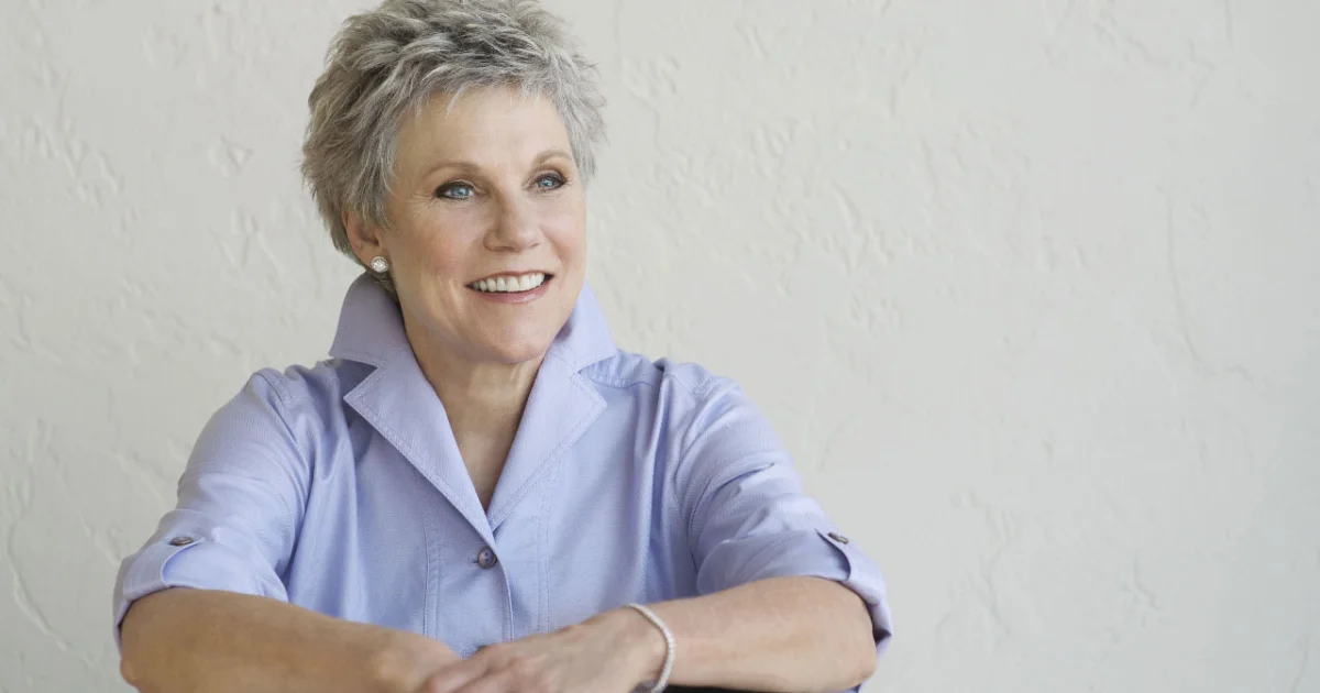 Header Banner Anne Murray