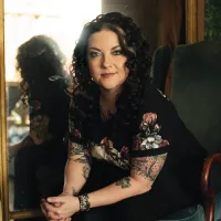 Brenda Put Your Bra On - Ashley McBryde