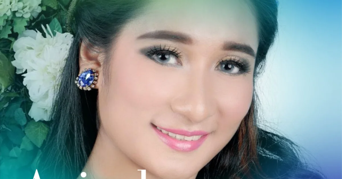 Header Banner Azizah Maumere