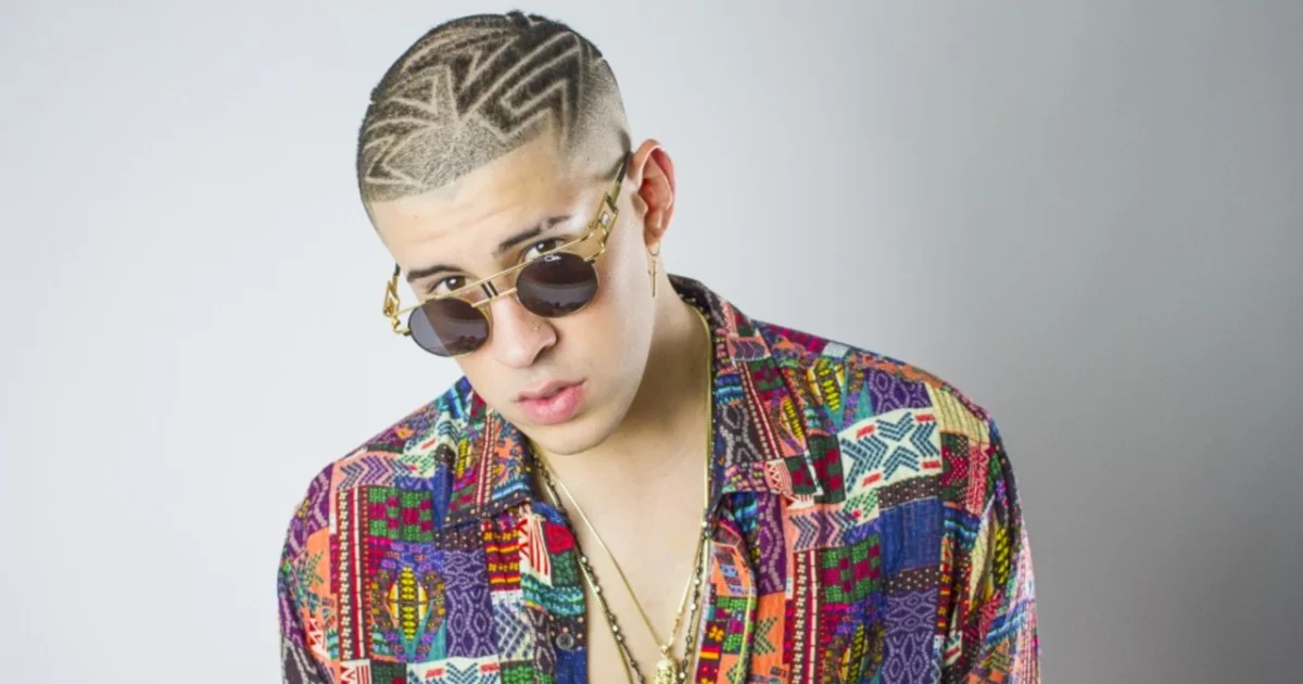 Header Banner Bad Bunny