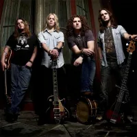 In Love - Black Stone Cherry