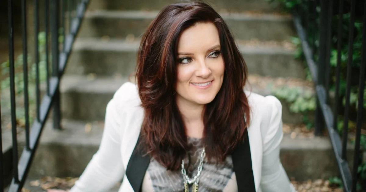 Header Banner Brandy Clark