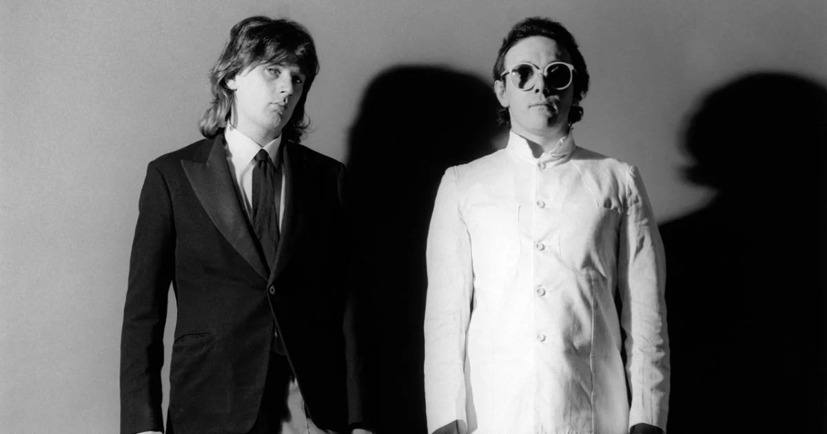 Header Banner Buggles
