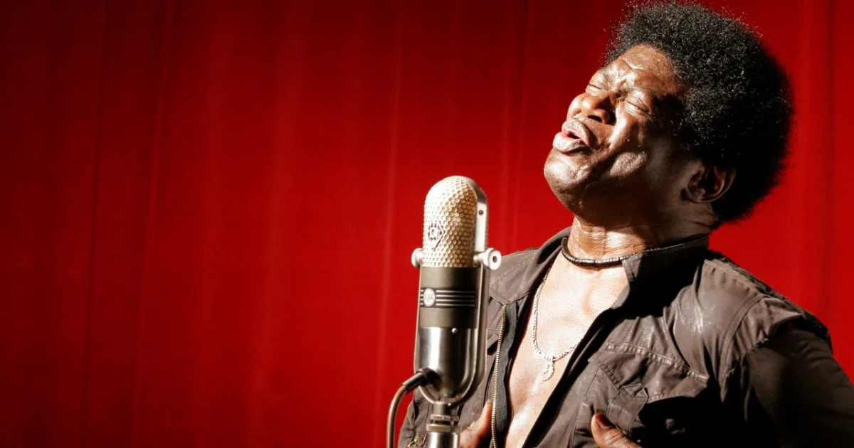 Header Banner Charles Bradley