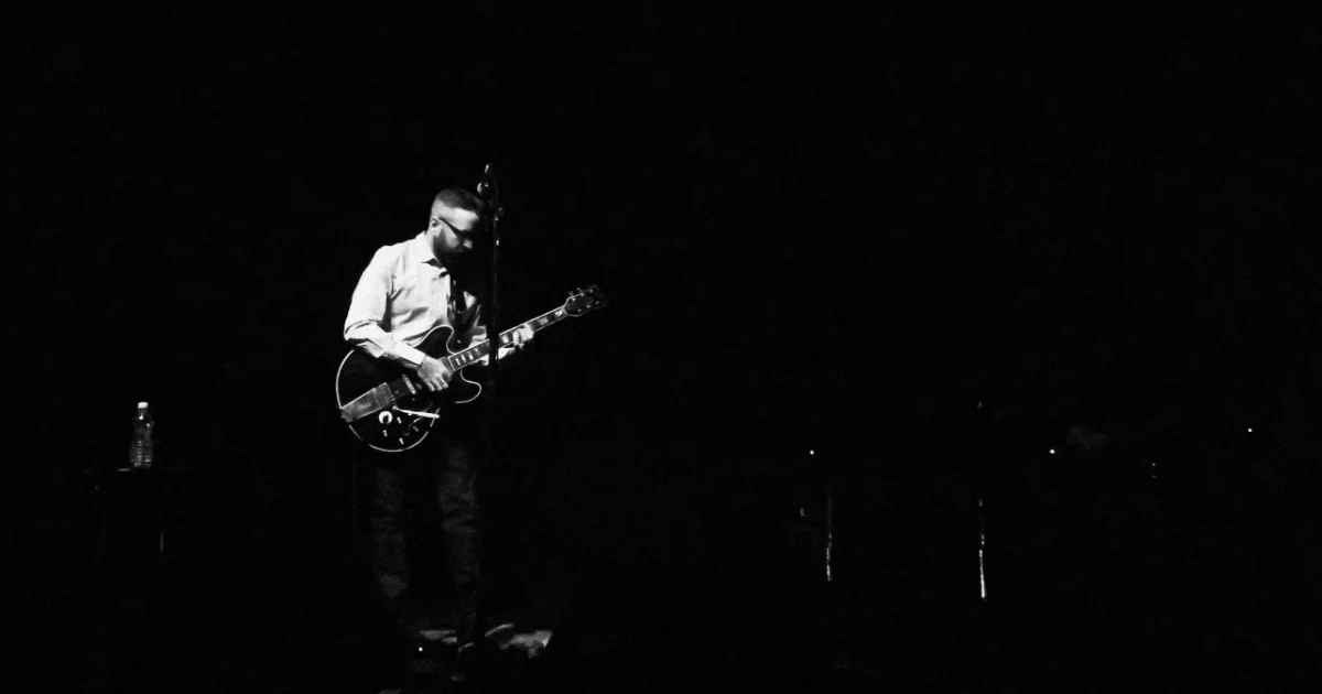 Header Banner City and Colour
