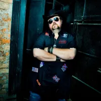 Back - Colt Ford