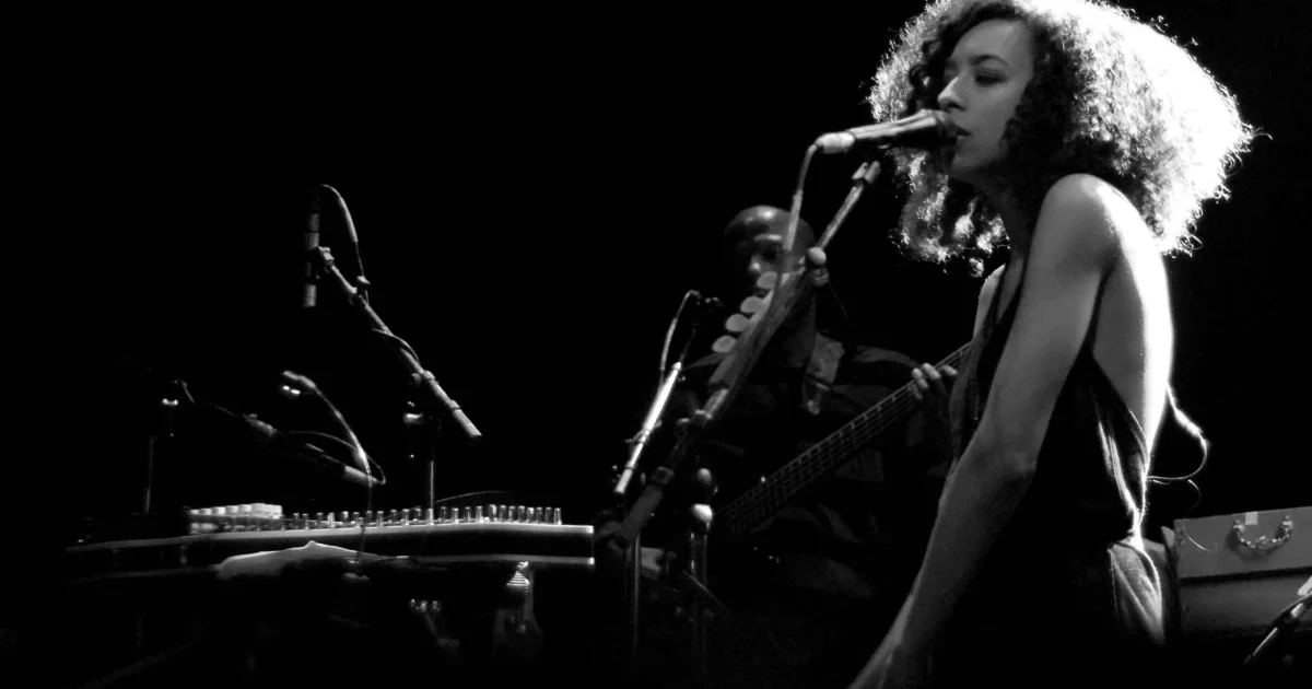 Header Banner Corinne Bailey Rae