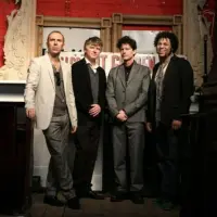 Dont Dream Its Over - Crowded House