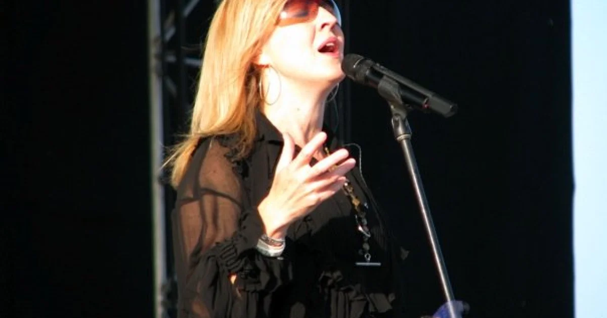 Header Banner Darlene Zschech