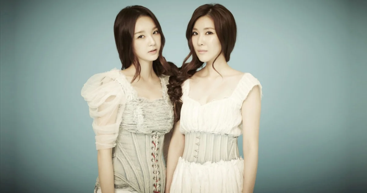 Header Banner Davichi