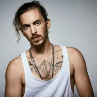 Dennis Lloyd