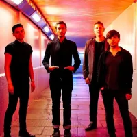 A Ton of Love - Acoustic Version - Editors