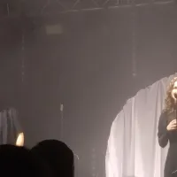 Ghostly Kisses