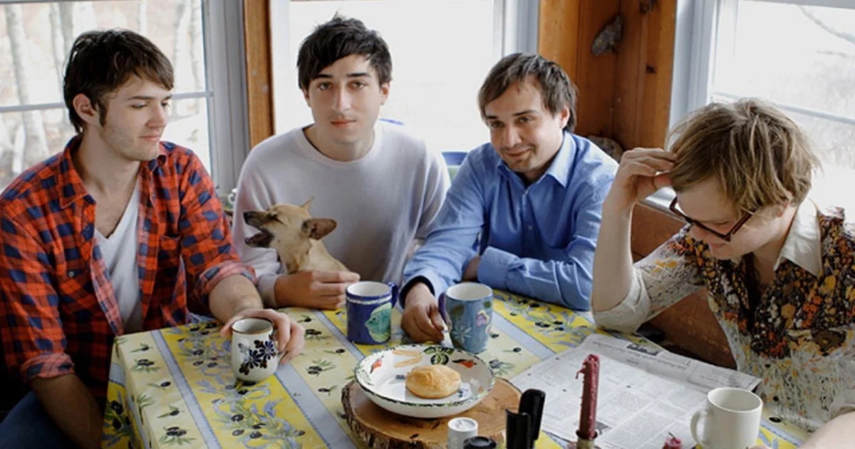 Header Banner Grizzly Bear
