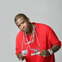 Both Eyes Closed - Gucci Mane