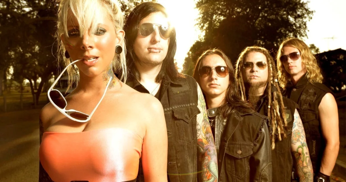 Header Banner In This Moment