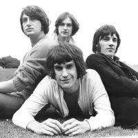 A Well Respected Man - Kinks