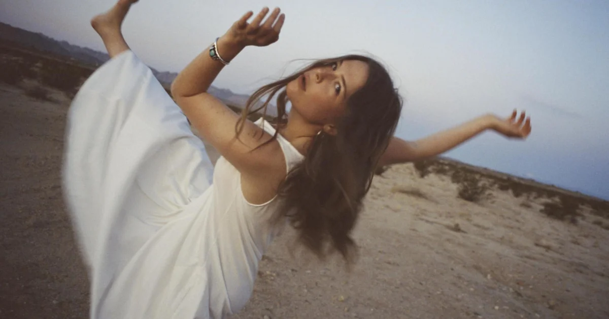 Header Banner Maggie Rogers