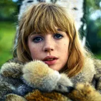 The Mystery Of Love - Marianne Faithfull