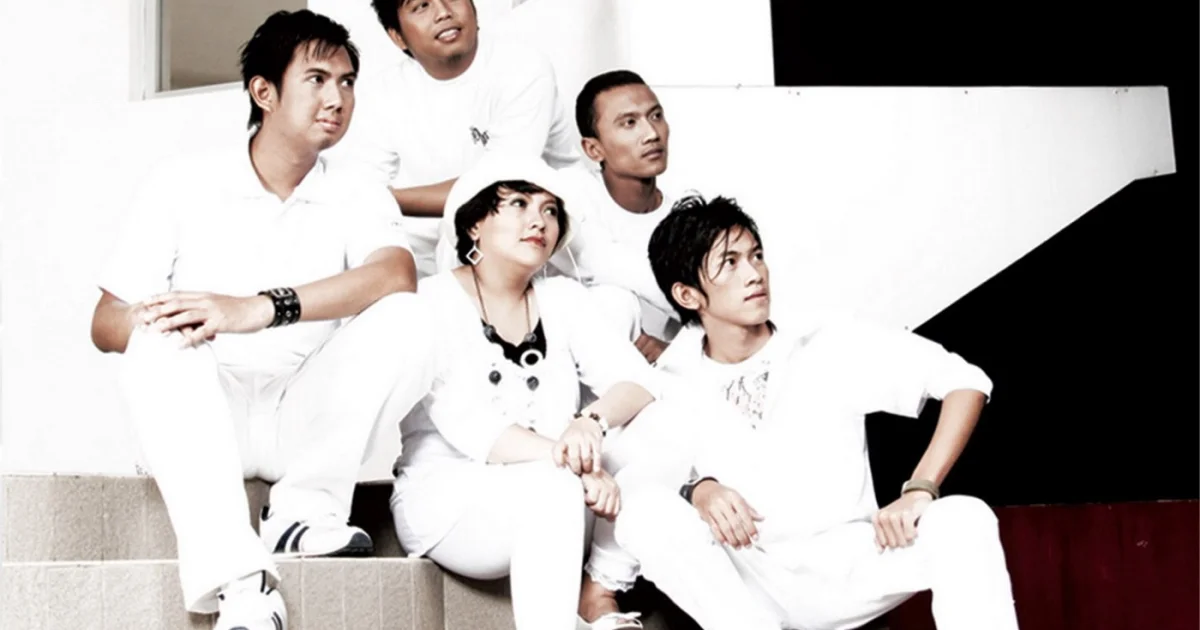 Header Banner Merpati Band