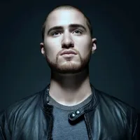 In The Arms Of A Stranger - Grey Remix - Mike Posner