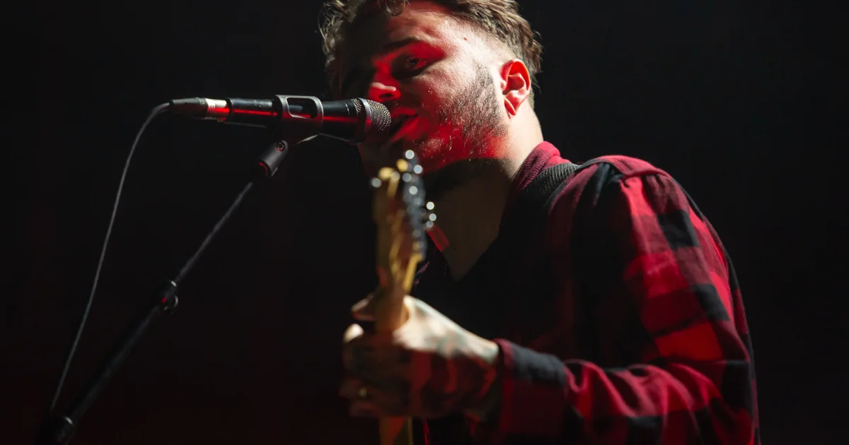 Header Banner Moose Blood