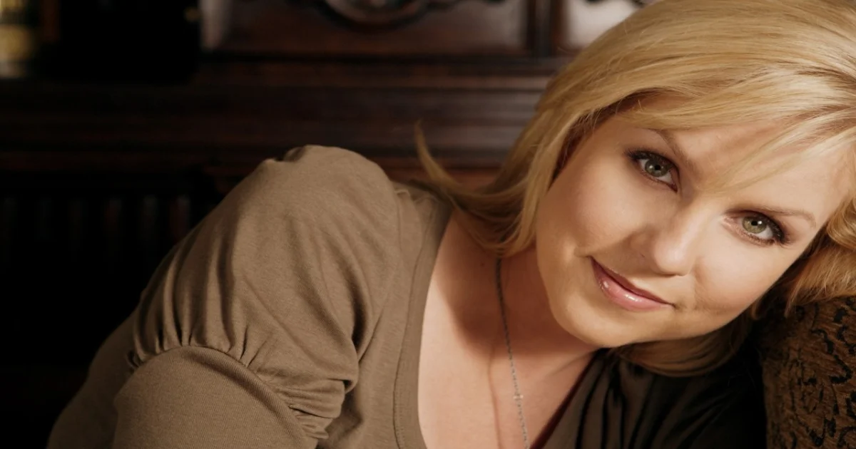 Header Banner Nichole Nordeman
