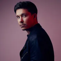 Play - Nico Santos