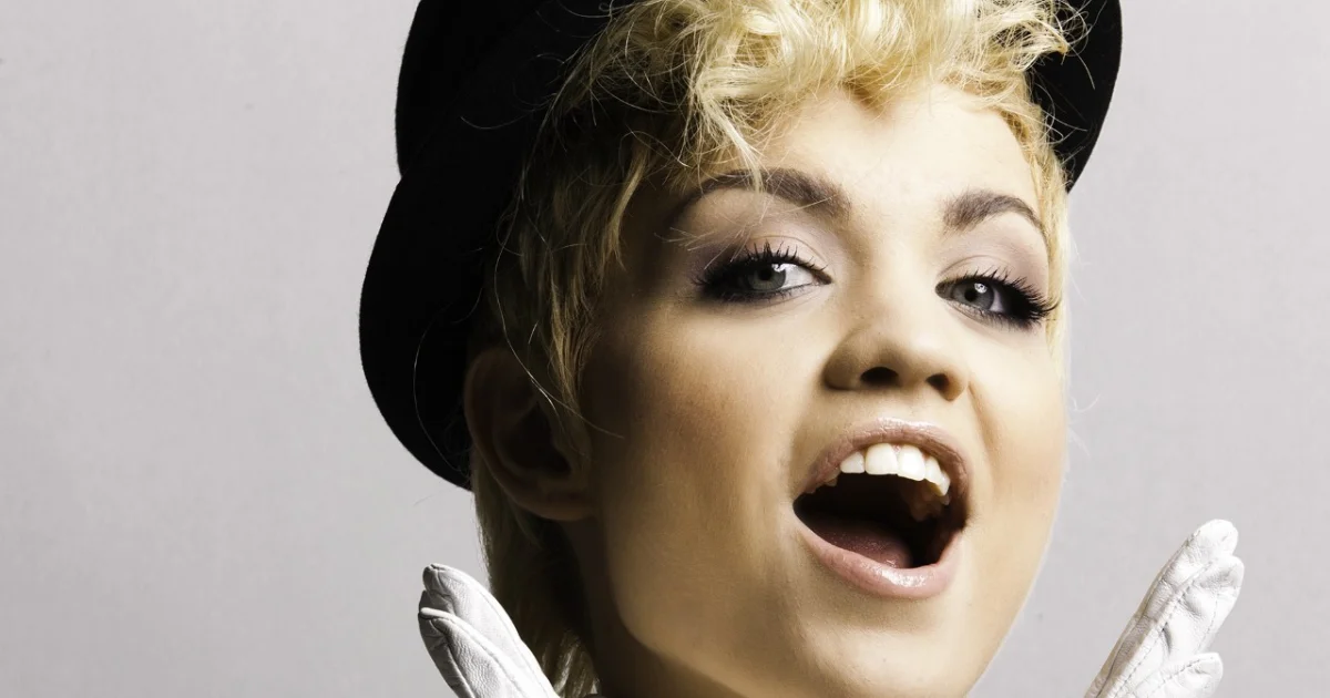 Header Banner Nina