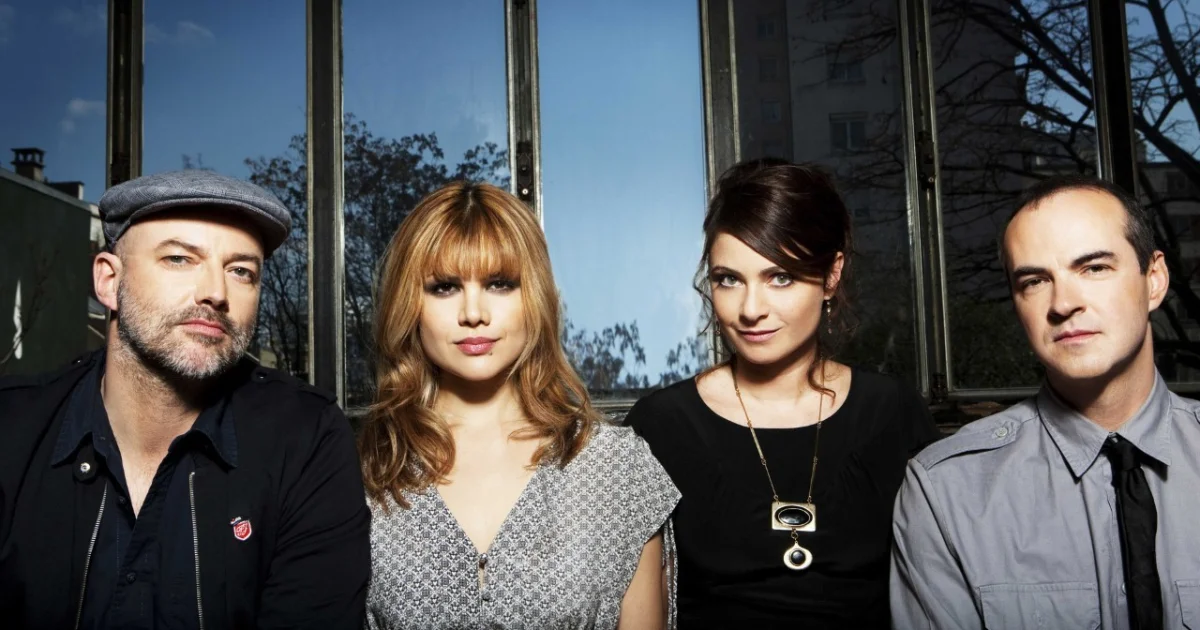 Header Banner Nouvelle Vague