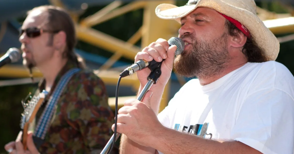 Header Banner Randy Houser