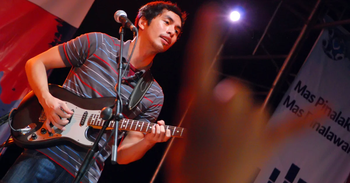 Header Banner Rico Blanco