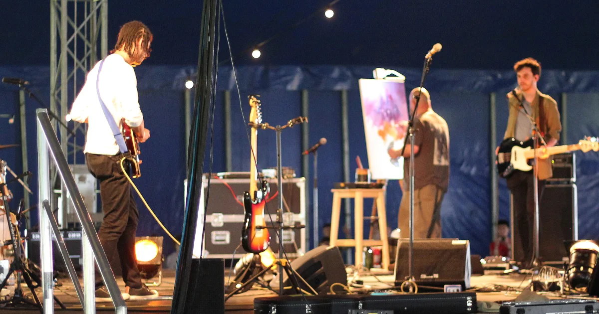 Header Banner Rivers & Robots