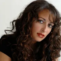 Cant Go Back - Rosi Golan