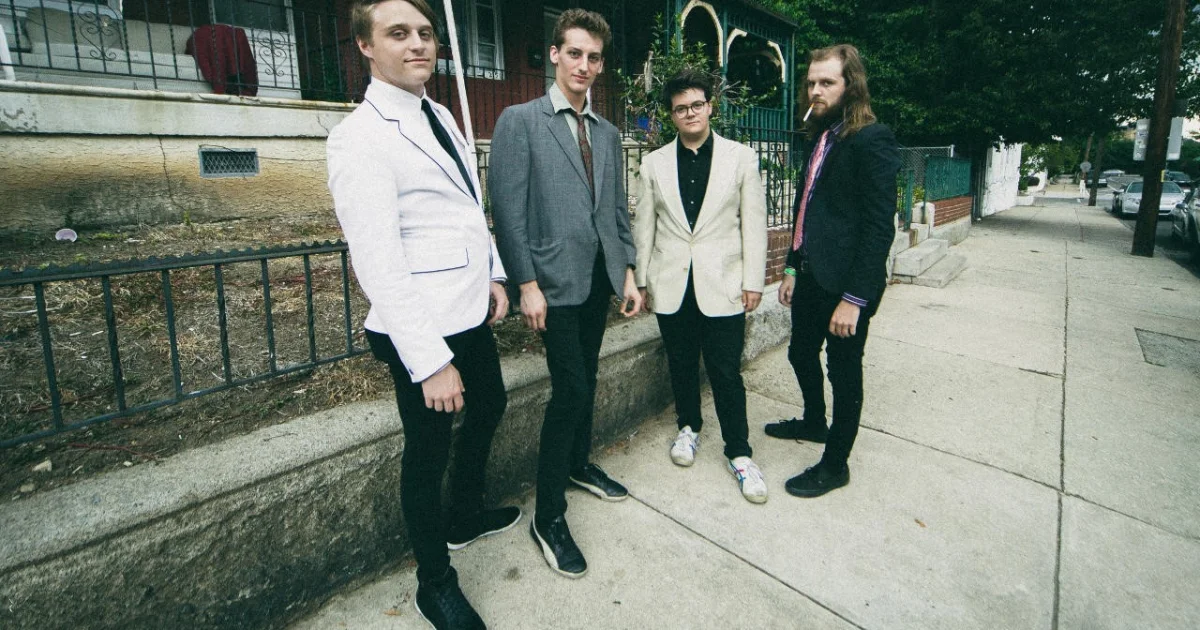 Header Banner Sorority Noise
