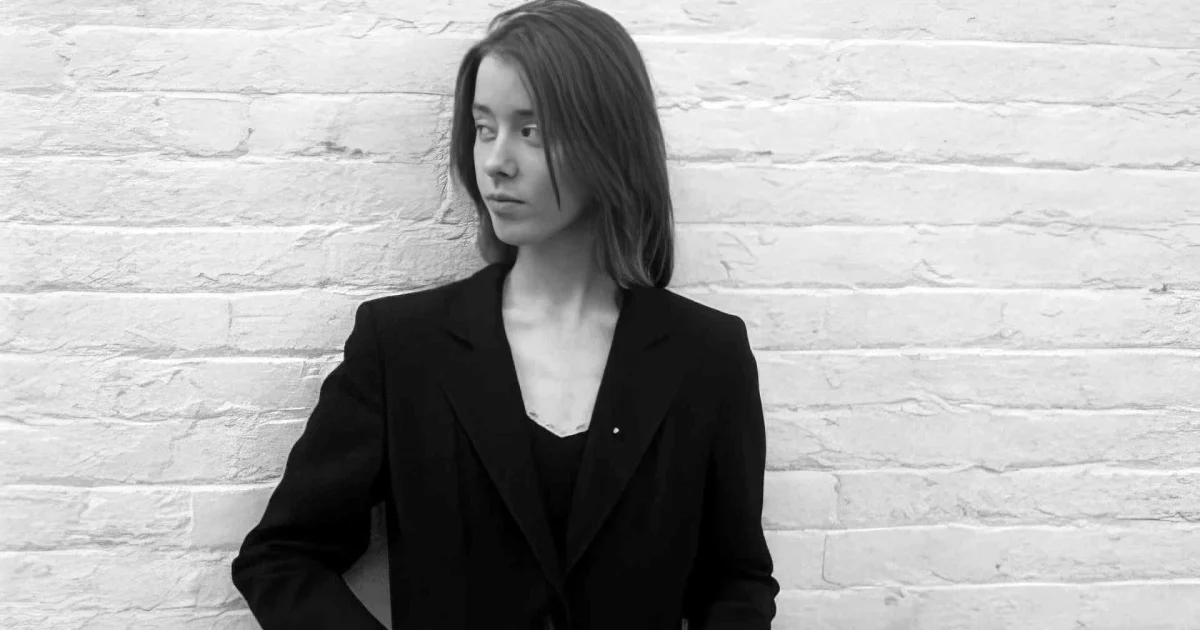 Header Banner Suzanne Vega