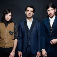 Pretend Love - The Avett Brothers