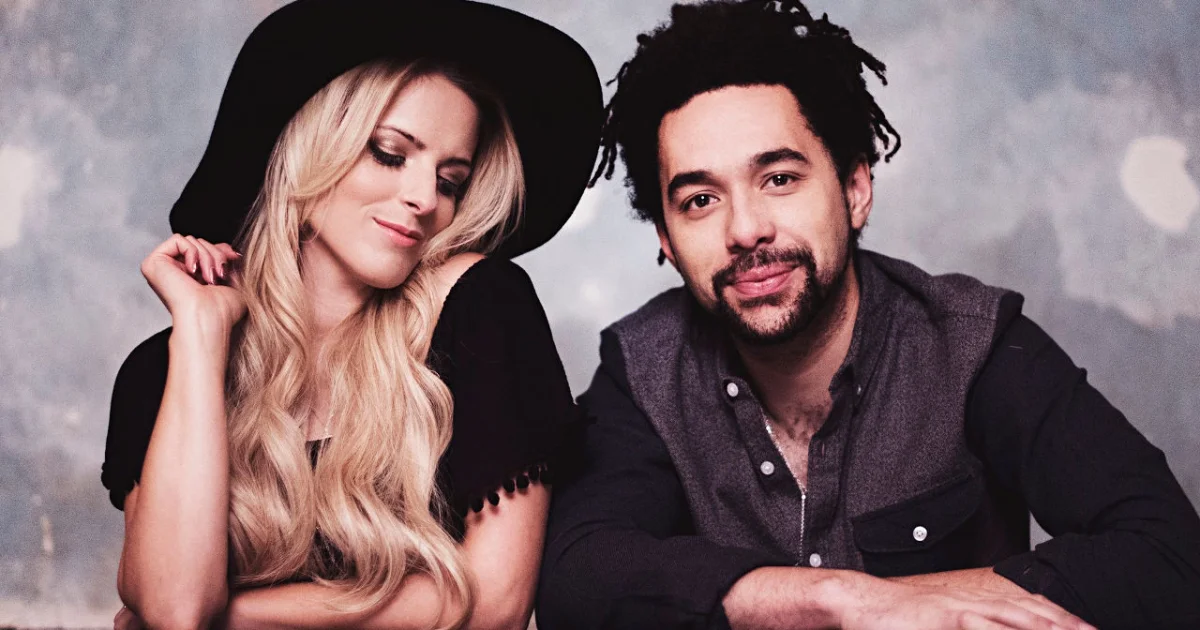 Header Banner The Shires