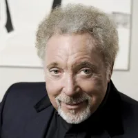 I Can't Stop Loving You - Tom Jones