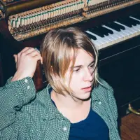 fighting fire - Tom Odell