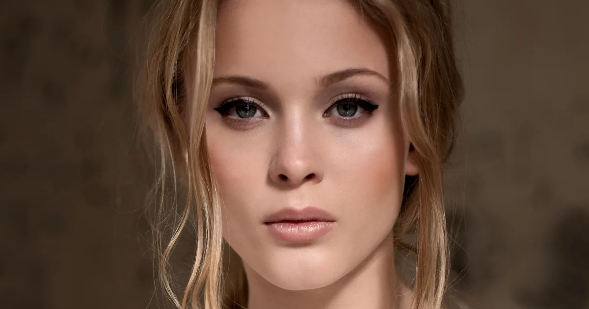 Header Banner Zara Larsson